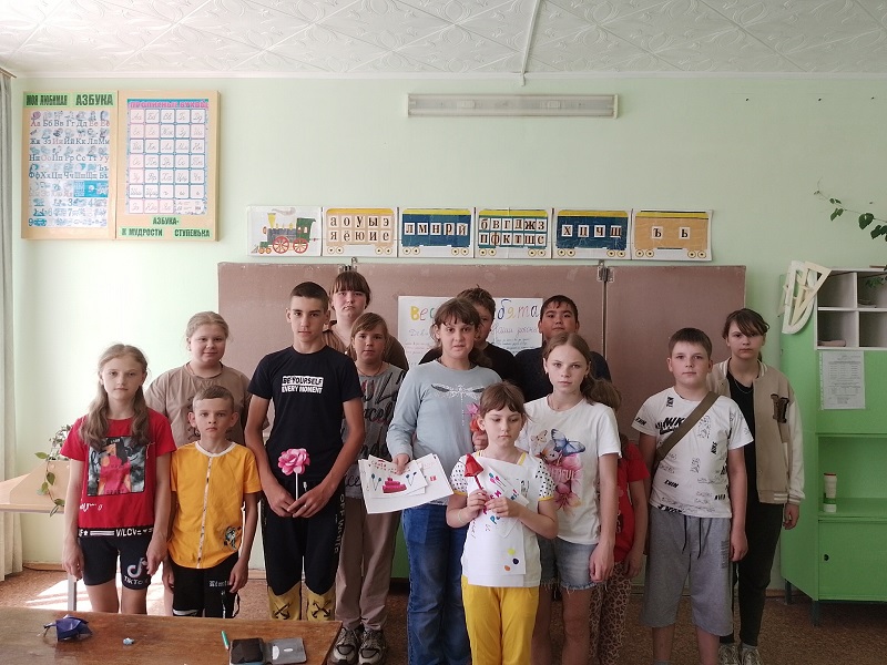 Тема седьмого дня «День именинника»..